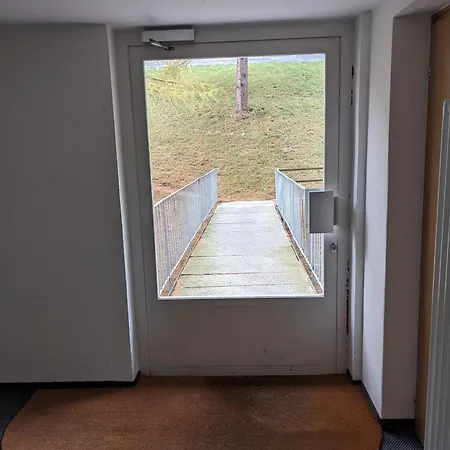 Haus Zervreila 아파트